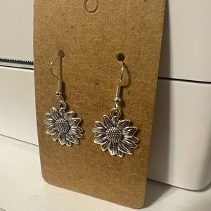 Earring set